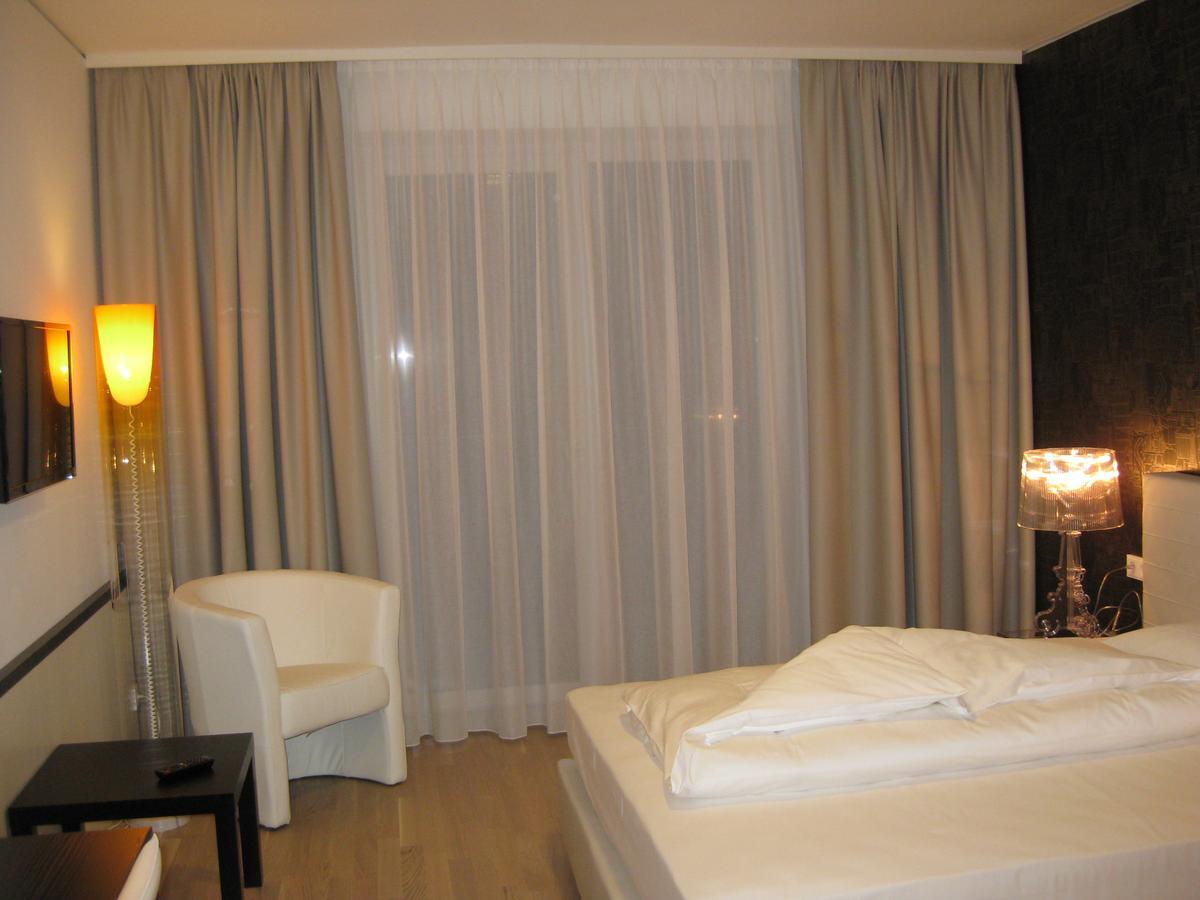 City Hotel Linz Exteriör bild